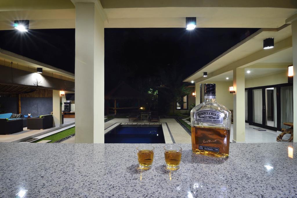 Santai Villa Kuta  Chambre photo