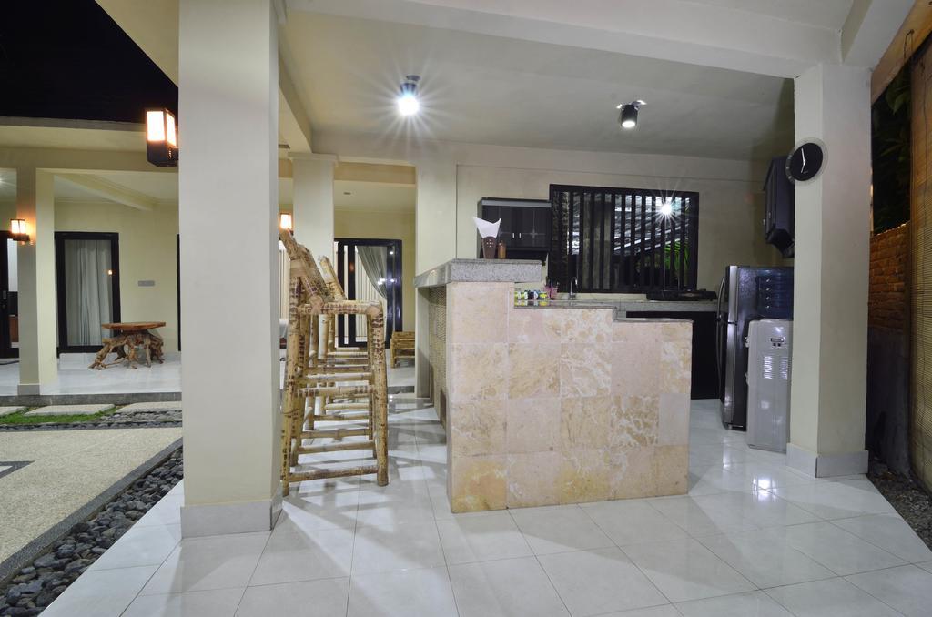 Santai Villa Kuta  Chambre photo