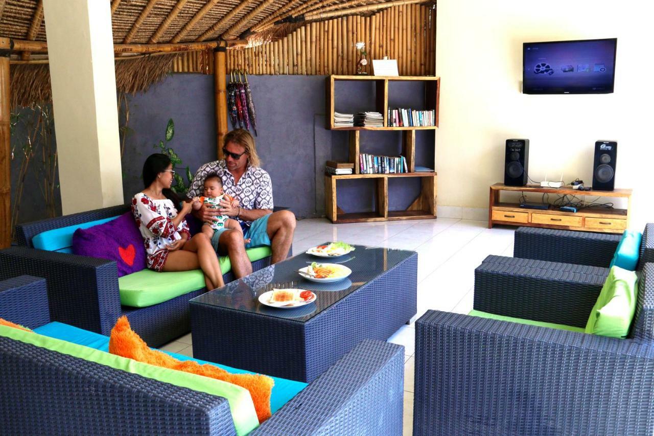 Santai Villa Kuta  Extérieur photo